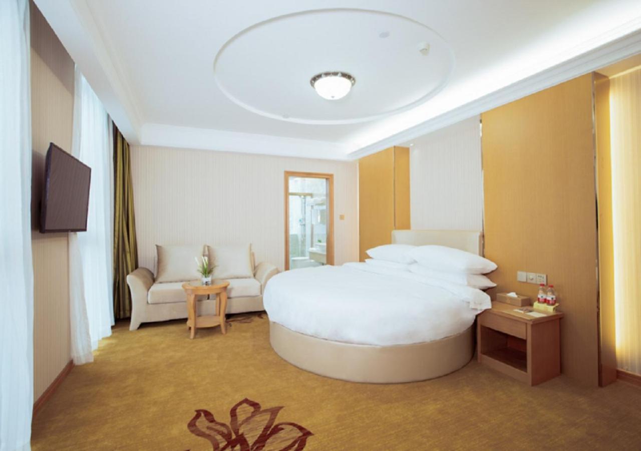 Vienna Classic Hotel 西安市 エクステリア 写真